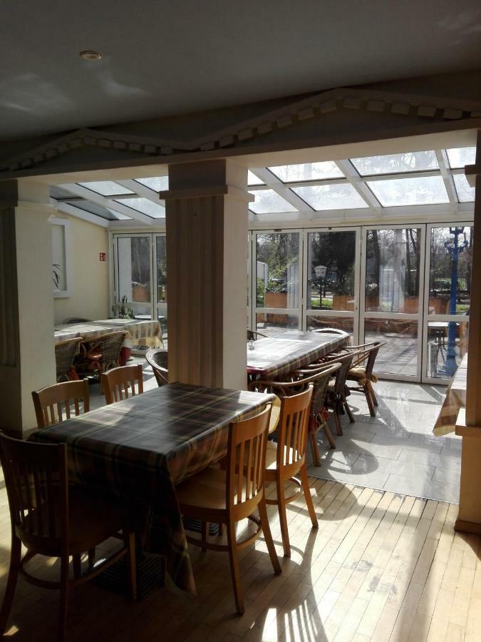 Hotel Restaurant 1000 科隆 外观 照片